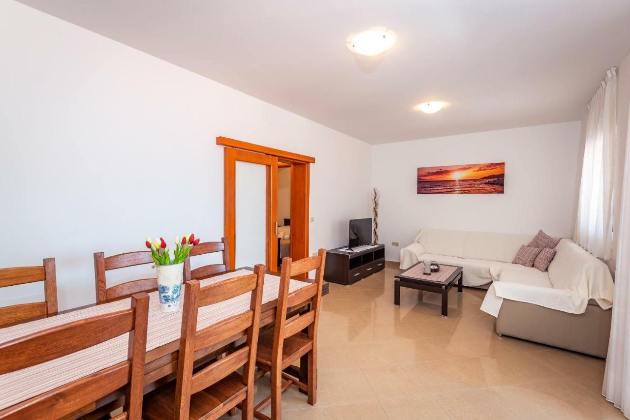 Apartmani Marina 클레크 외부 사진