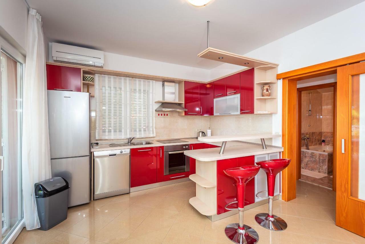 Apartmani Marina 클레크 외부 사진